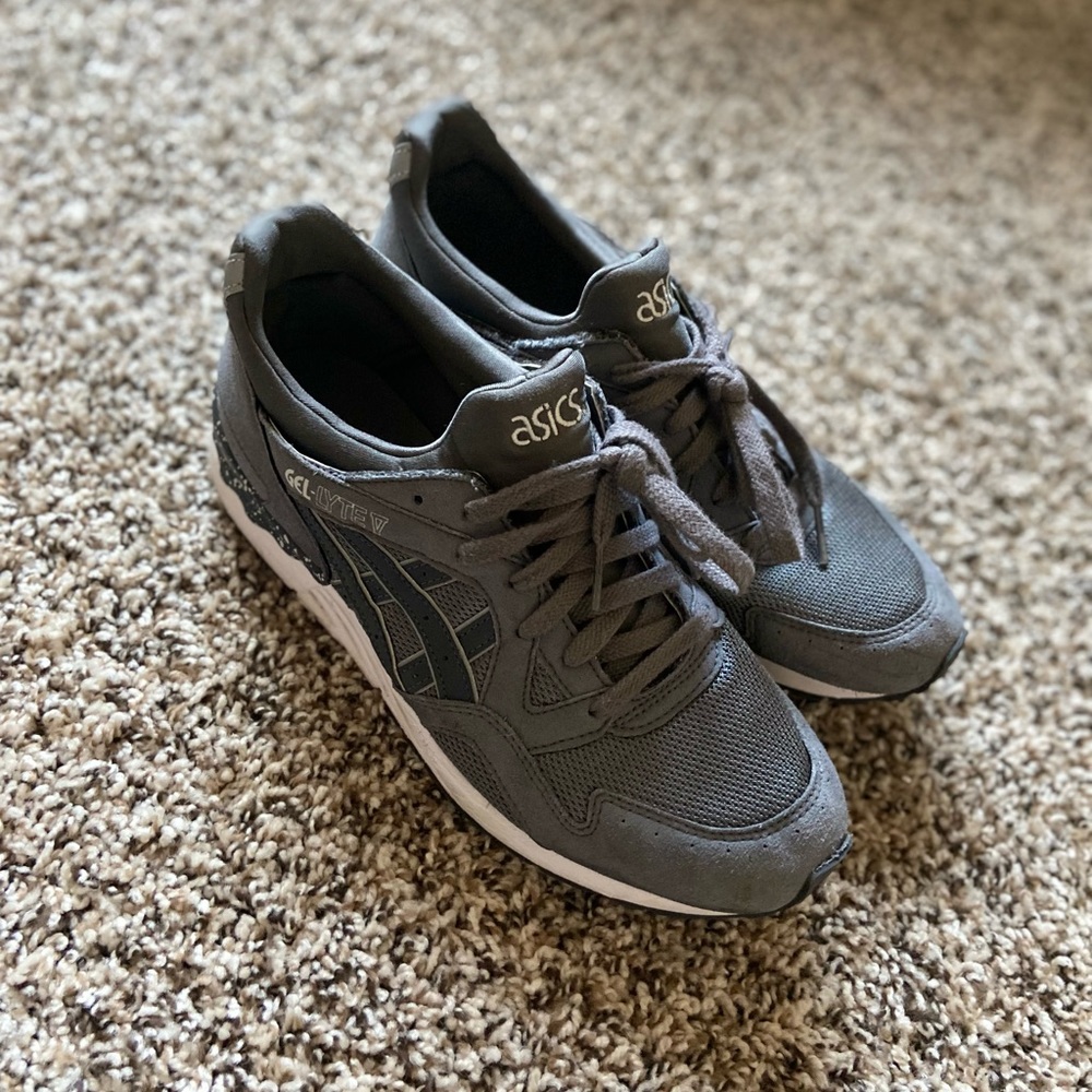 ASICS Gel Lyte V | Size: 7 Men